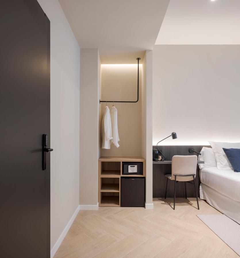 Blanq Ruzafa Hotel บาเลนเซีย ภายนอก รูปภาพ