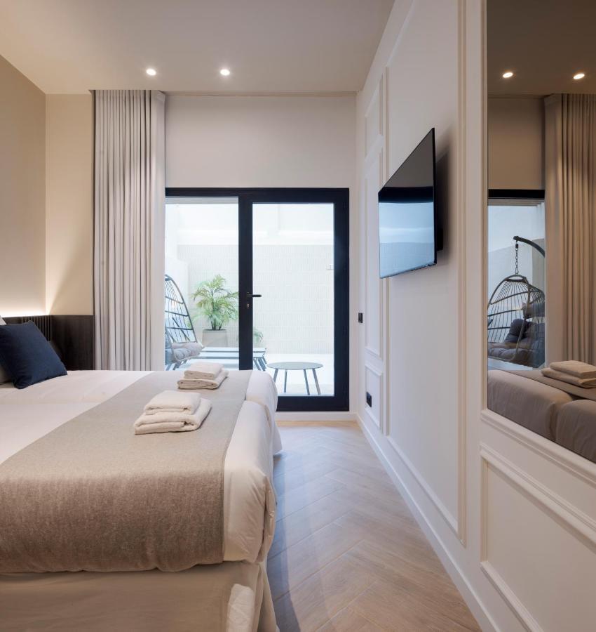 Blanq Ruzafa Hotel บาเลนเซีย ภายนอก รูปภาพ